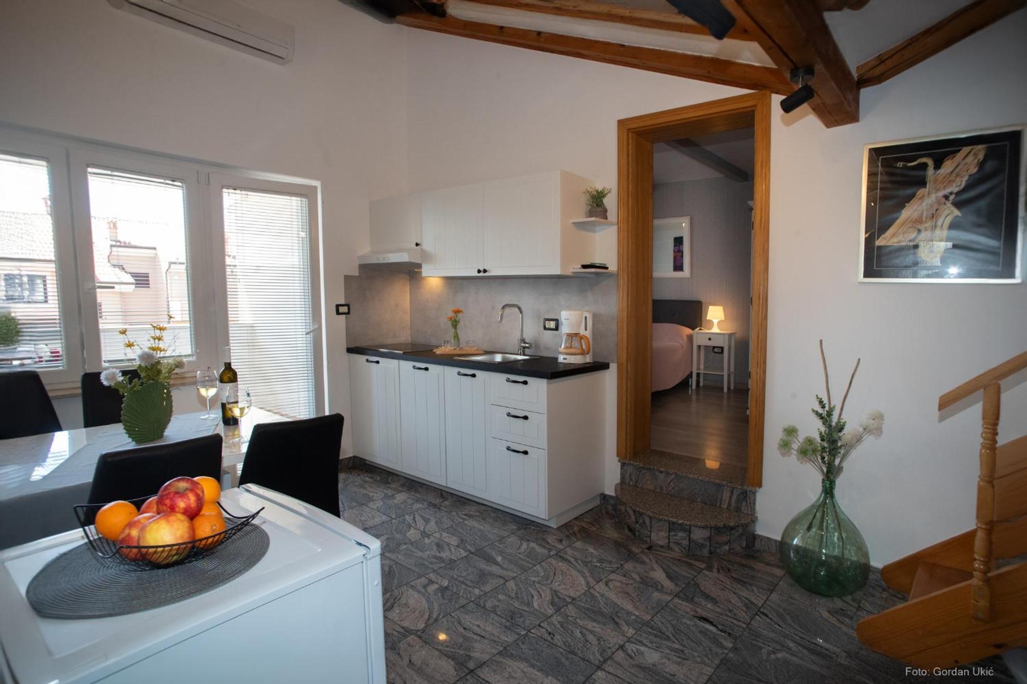 Guesthouse Mila روفينج الغرفة الصورة